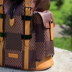 Рюкзак мужской Louis Vuitton Артикул LUX-32297. Вид 2