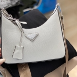 Сумка женская Prada Артикул LUX-31165. Вид 2