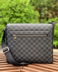 Сумка через плечо Louis Vuitton Артикул LUX-32698. Вид 2