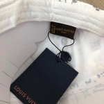 Бейсболка  Louis Vuitton Артикул LUX-33255. Вид 3