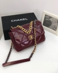  Сумка-конверт Chanel 19  30 см Chanel Артикул LUX-39911. Вид 1
