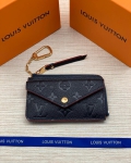 Ключница Louis Vuitton Артикул LUX-40366. Вид 1