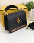 Сумка женская Fendi Артикул LUX-41154. Вид 1