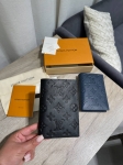 Обложка на паспорт Louis Vuitton Артикул LUX-120391. Вид 1
