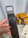 Двусторонний ремень Louis Vuitton Артикул LUX-137903. Вид 2