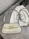 Сумка женская Prada Артикул LUX-104819. Вид 1