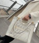 Сумка женская RUNAWAY Fendi Артикул LUX-11857. Вид 1