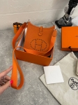 Сумка женская Evelyne  Hermes Артикул LUX-102863. Вид 1