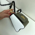 Сумка женская TWIST Louis Vuitton Артикул LUX-10505. Вид 2