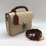 Сумка женская Pochette Metis Louis Vuitton Артикул LUX-14868. Вид 2