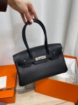 Сумка женская  Birkin Shoulder Light 29 cm Hermes Артикул LUX-132598. Вид 1