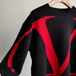 Свитер женский Valentino Артикул LUX-19064. Вид 2