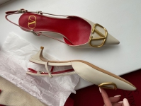 Туфли Garavani Valentino Valentino Артикул LUX-30106. Вид 2