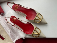 Туфли Garavani Valentino Valentino Артикул LUX-30106. Вид 1