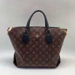 Сумка женская FLOWER ZIPPED Louis Vuitton Артикул LUX-10196. Вид 1