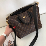 Сумка женская FLOWER ZIPPED Louis Vuitton Артикул LUX-10196. Вид 3