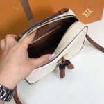 Сумка женская SAINTONGE Louis Vuitton Артикул LUX-12734. Вид 4