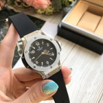 Часы женские Hublot Артикул LUX-10990. Вид 1