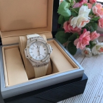 Часы женские Hublot Артикул LUX-18415. Вид 3