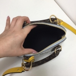   Сумка женская ALMA  Louis Vuitton Артикул LUX-9499. Вид 4