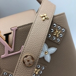 Сумка женская CAPUCINES Louis Vuitton Артикул СЖ-366. Вид 3