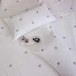 Покрывало с двумя наволочками   Артикул LUX-83218. Вид 2