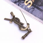 Брошь Yves Saint Laurent Артикул LUX-83301. Вид 2
