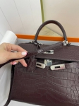 Сумка женская Kelly 28 cm, PHW Crocodile Niloticus  Mat Hermes Артикул LUX-83352. Вид 2