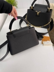 Сумка женская CAPUCINES 27 см Louis Vuitton Артикул LUX-85448. Вид 4