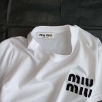 Футболка  женская Miu Miu Артикул LUX-85577. Вид 2