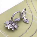 Кольцо Van Cleef Артикул LUX-86727. Вид 3