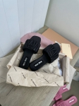 Шлепанцы Miu Miu Артикул LUX-86919. Вид 1