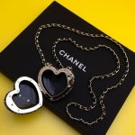 Подвеска  Chanel Артикул LUX-87420. Вид 3