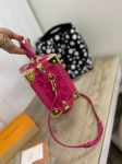 Сумка женская Louis Vuitton Артикул LUX-87452. Вид 3