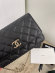  Сумка женская  Chanel Артикул LUX-88121. Вид 2