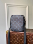 Мессенджер Louis Vuitton Артикул LUX-88553. Вид 3