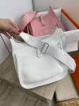Сумка женская Evelyne 29 cm Clemence leather  Hermes Артикул LUX-89307. Вид 4