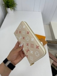 Кошелёк Louis Vuitton Артикул LUX-90334. Вид 3