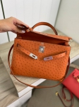 Сумка женская  Kelly, 32 cm Ostrich PHW Hermes Артикул LUX-93731. Вид 2