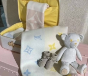  Плед Louis Vuitton Артикул LUX-94042. Вид 2