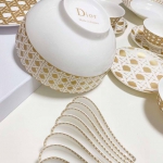 Столовый сервиз 41 предмет Christian Dior Артикул LUX-94687. Вид 2