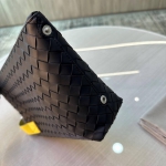 Аксессуар Bottega Veneta Артикул LUX-94917. Вид 3