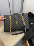 Сумка женская Yves Saint Laurent Артикул LUX-95802. Вид 1