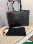Сумка женская Bottega Veneta Артикул LUX-98623. Вид 1