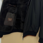 Бомбер с меховым подкладом Loro Piana Артикул LUX-98758. Вид 2