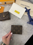 Кошелёк Louis Vuitton Артикул LUX-98822. Вид 5