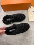 Меховые тапочки  Louis Vuitton Артикул LUX-99635. Вид 4
