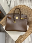 Сумка женская Birkin, 40, GHW Box leather Hermes Артикул LUX-101558. Вид 1