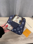 Несессер  Louis Vuitton Артикул LUX-102371. Вид 4