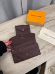 Кошелёк Louis Vuitton Артикул LUX-102405. Вид 3